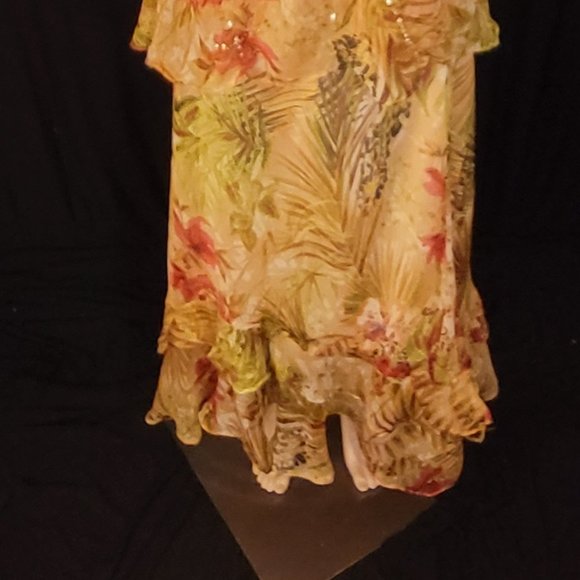 Tropical - Picture 2 of 2